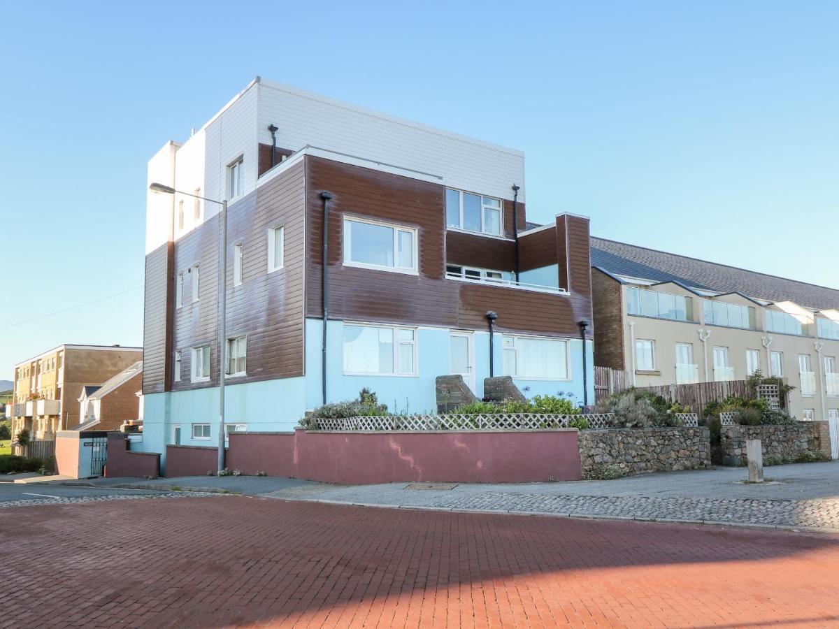 Sea View Apartment Pwllheli Luaran gambar
